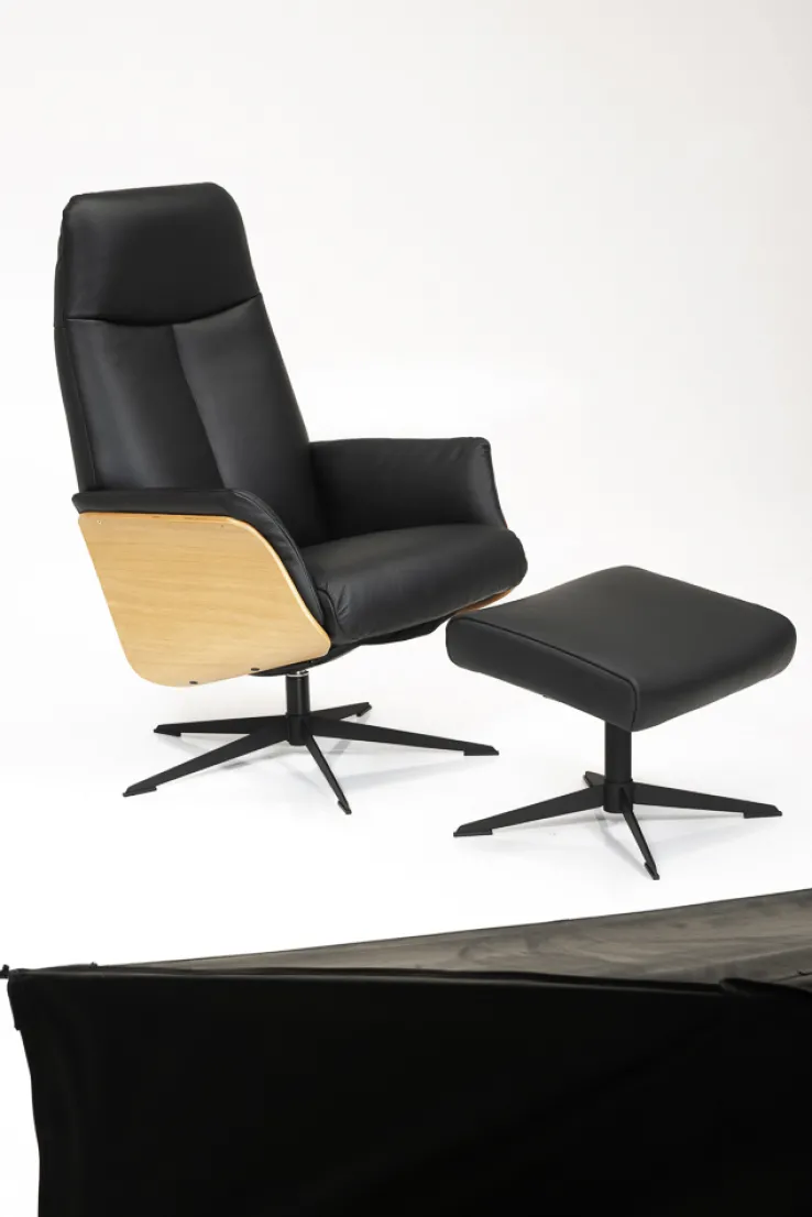 CASAVANTI Ledersessel mit Hocker SOLEDA 2-teilig schwarz /Eiche