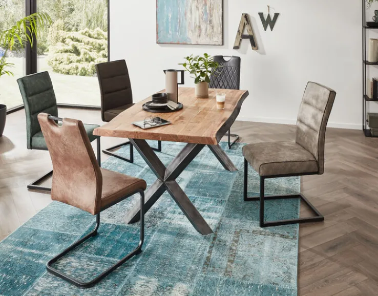 QUARTIER Esstisch MOMBASA 160 x 90 cm Akazie massiv natur/schwarz vintage lackiert