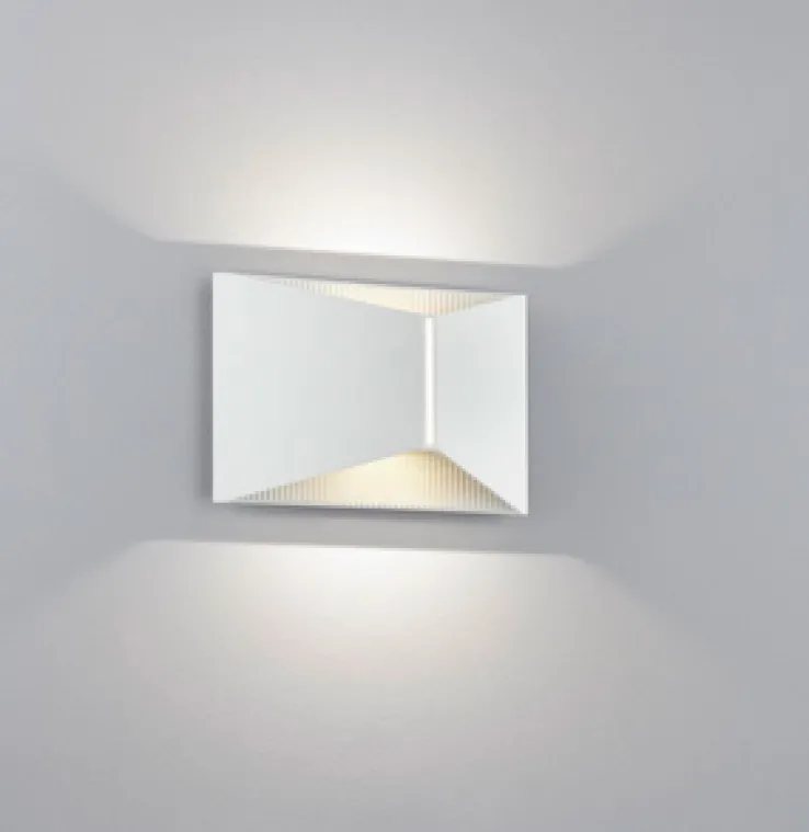 helestra Badlampe Wand VID Aluminium 12 x 18 x 7 cm matt Weiß