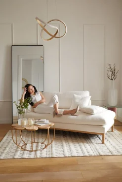 INTERhome Beistelltisch BLOOM Akazie Massiv natur