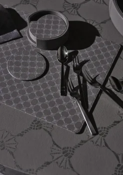 JOOP! Tisch- und Platzset CORNFLOWER Kunstleder 30 x 40 x 0,3 cm Grau-Weiß