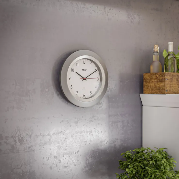 Mebus Funk-Wanduhr 25 cm silberfarbig/schwarz/rot