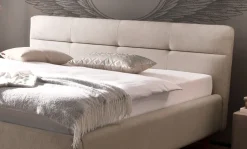QUARTIER Polsterbett LOTTE 180 x 200 cm beige