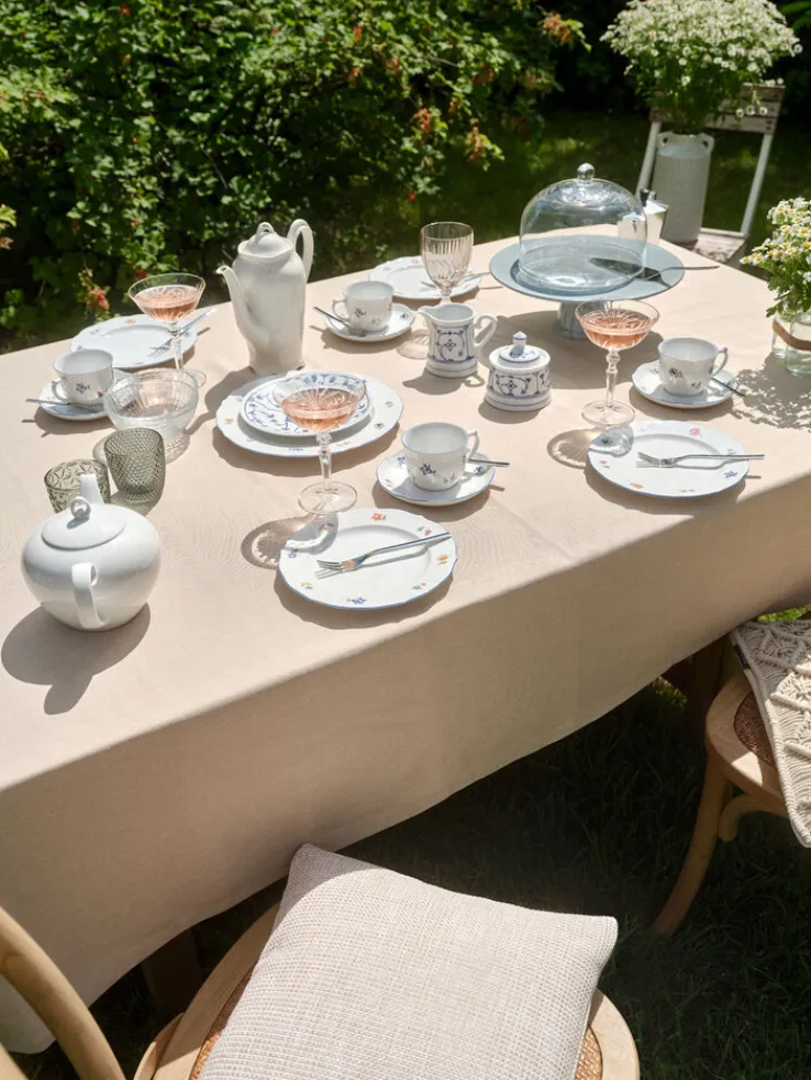 Seltmann Weiden Kaffeeservice SONATE NOSTALGIE 18-teilig Weiß mit Streublumendekor